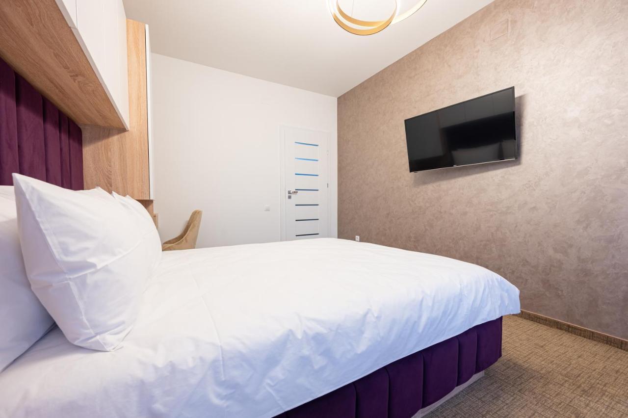 Klia Hotel Sinmartin  Luaran gambar